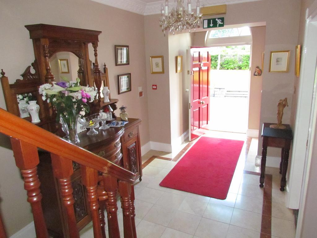 Gate Lodge B&B Portumna Exterior foto
